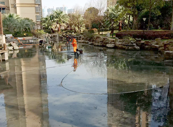 汉川景观池淤泥清理
